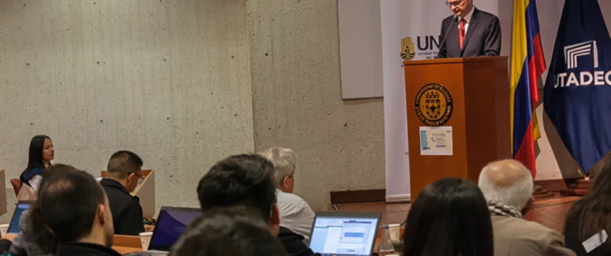 portada.intercambio-de-experiencias-de-investigacion-fenomeno-erosion-costera.utadeo.1.png
